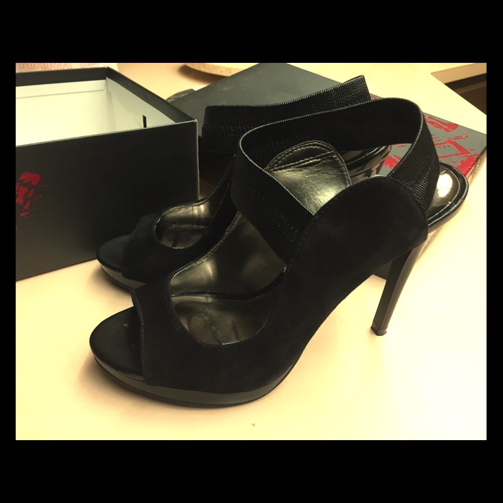 Black stylish suede sandals - Carlos Santana